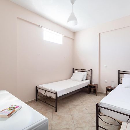 House In Eleusis Apartment ภายนอก รูปภาพ